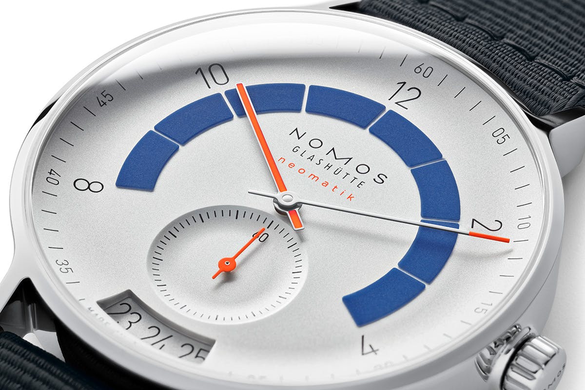 nomos glashutte autobahn neomatik 41