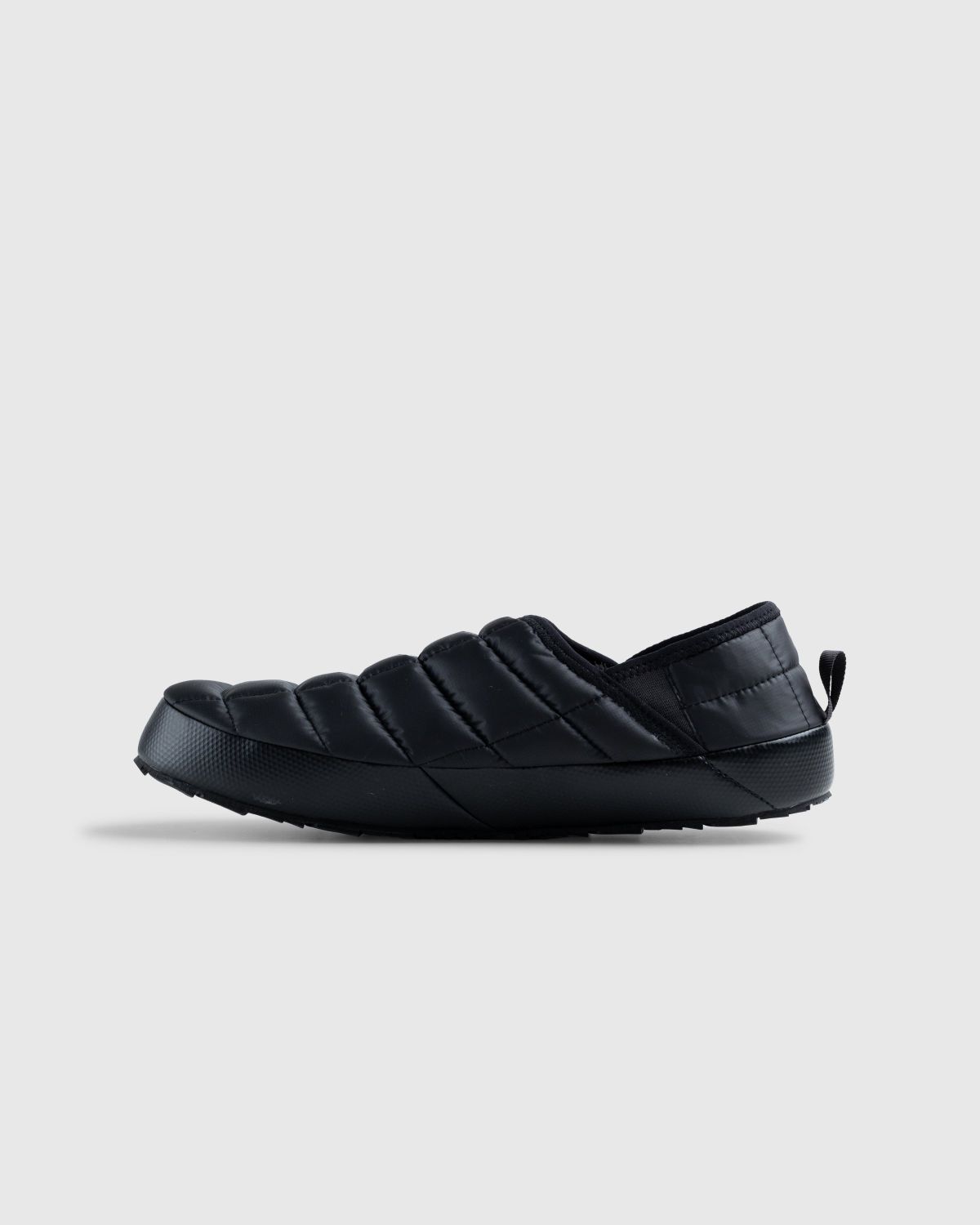 The North Face – ThermoBall Traction Mules V TNF Black/White - Sandals & Slides - Black - Image 2