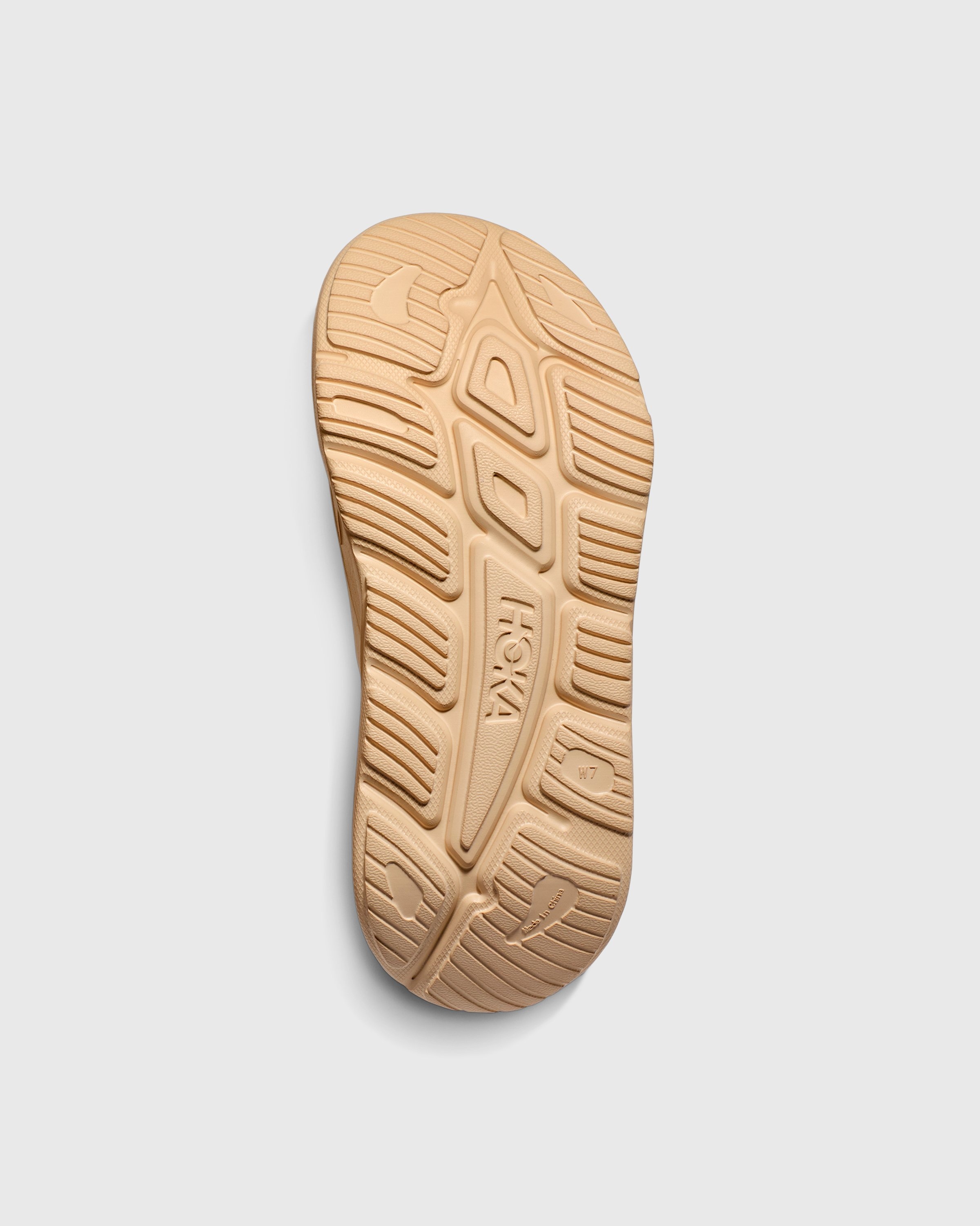 HOKA – ORA RECOVERY SLIDE 3 Beige - Sandals & Slides - Beige - Image 4
