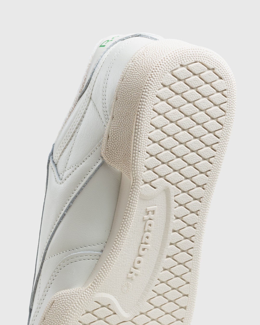 Reebok – Club C 85 Vintage Chalk - Sneakers - White - Image 6