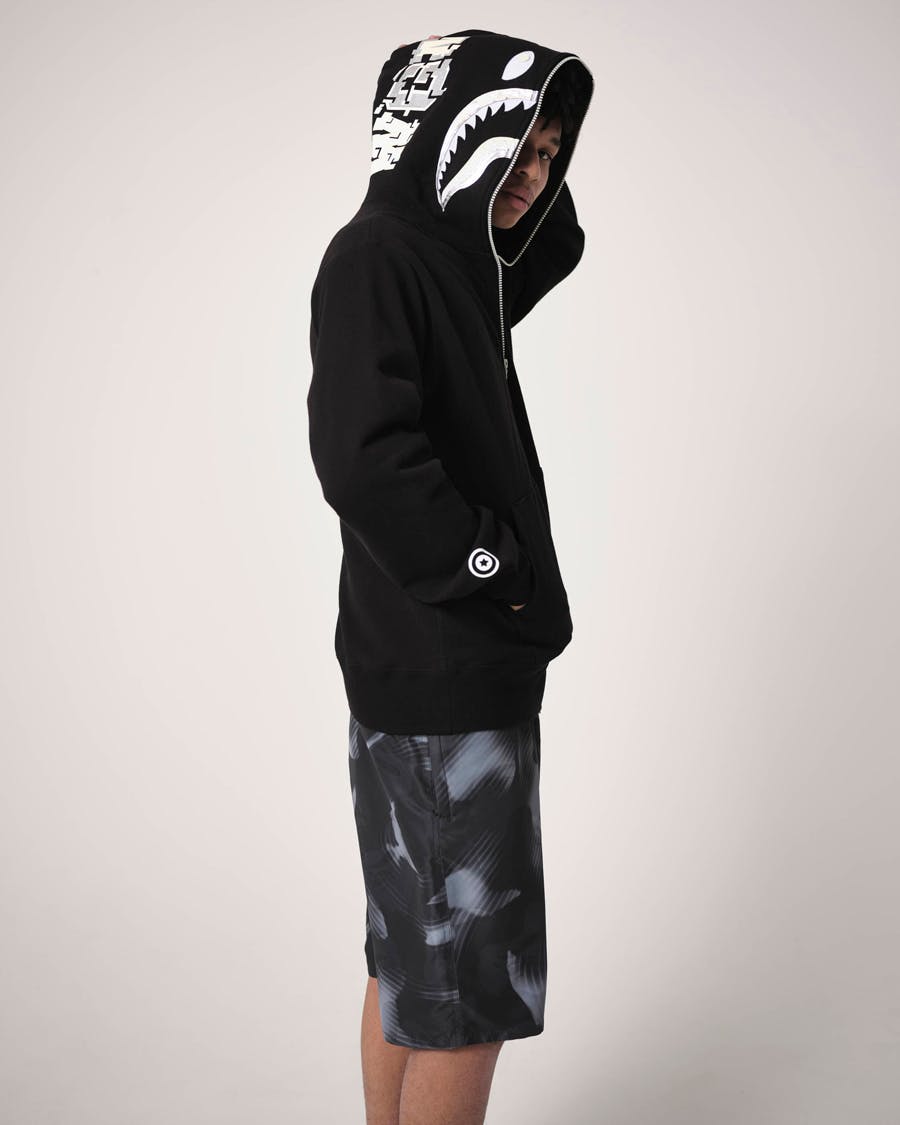 bape-spring-summer-2022-collection-lookbook (20)
