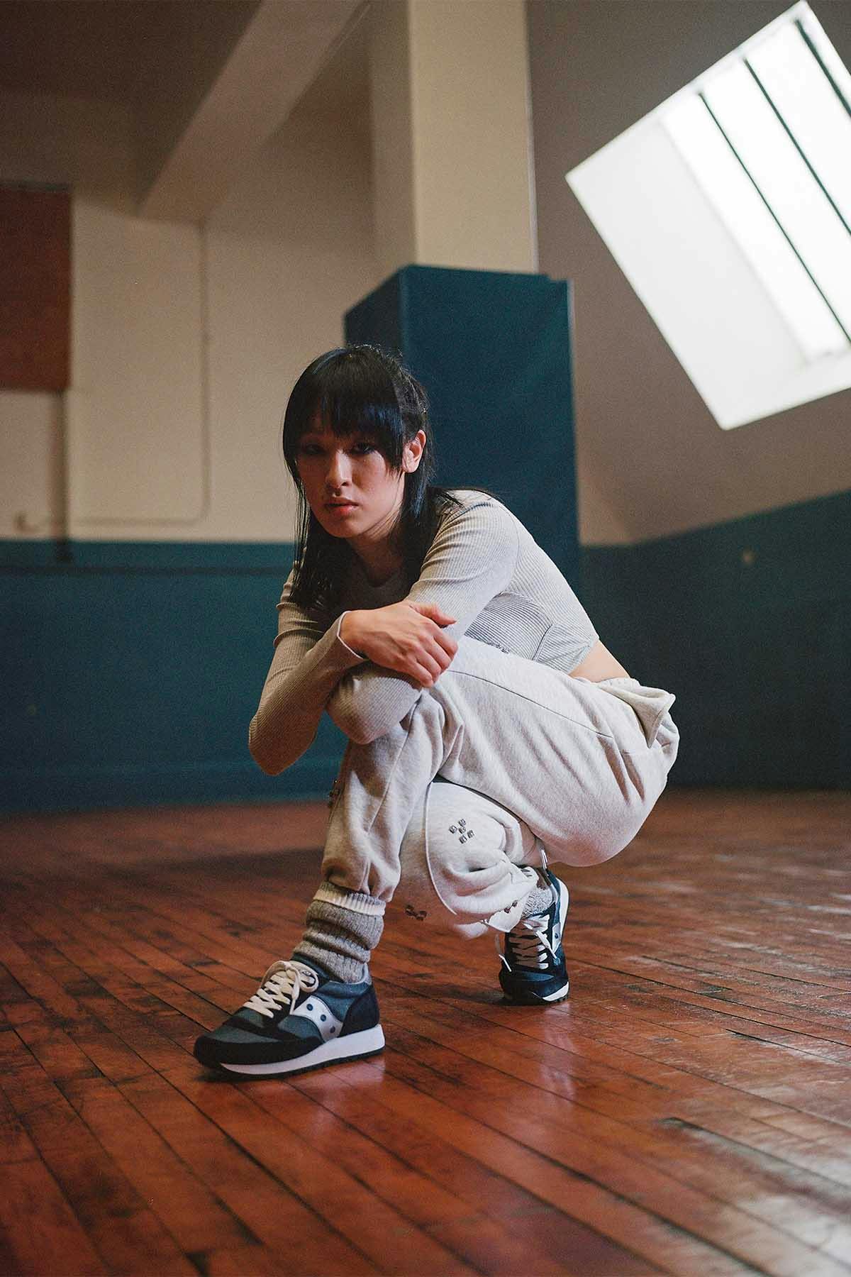 Jess Hu wears the new Saucony Jazz 81.