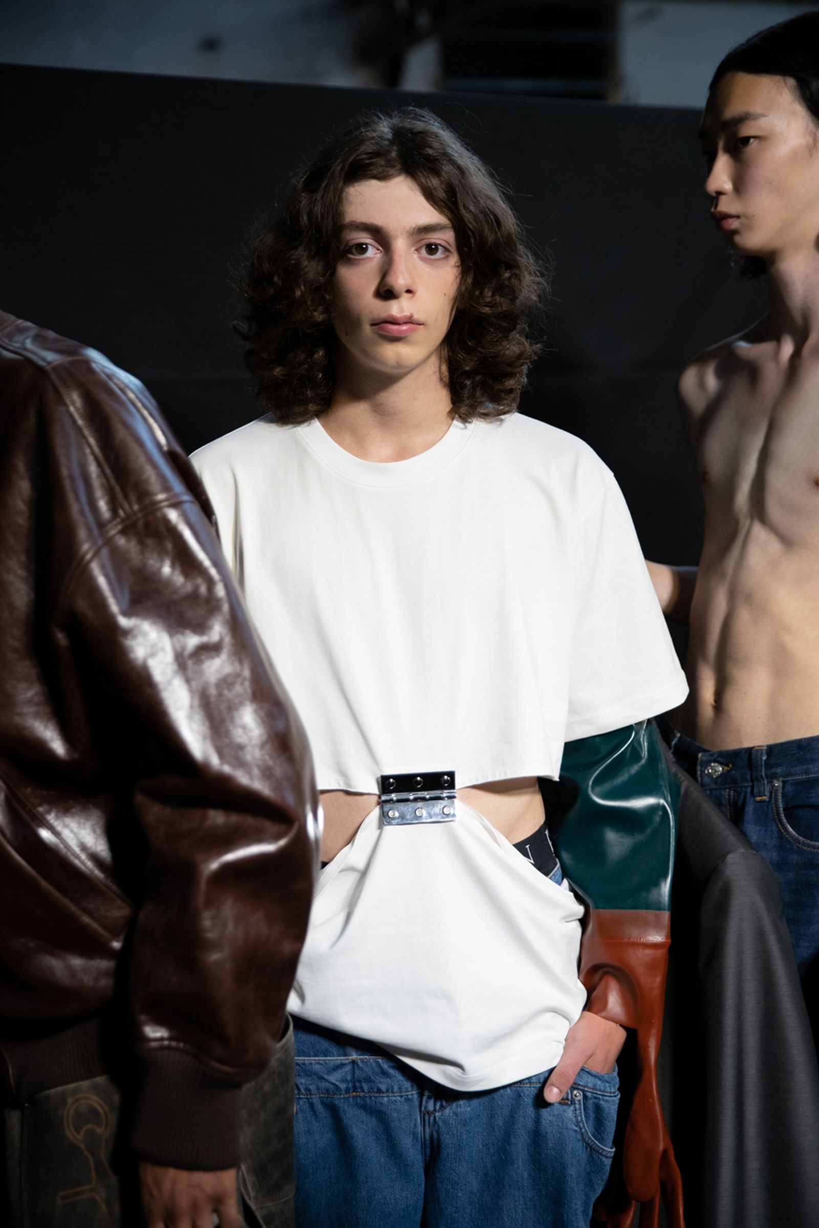 jw-anderson-ss23-mens-collection-runway- (20)