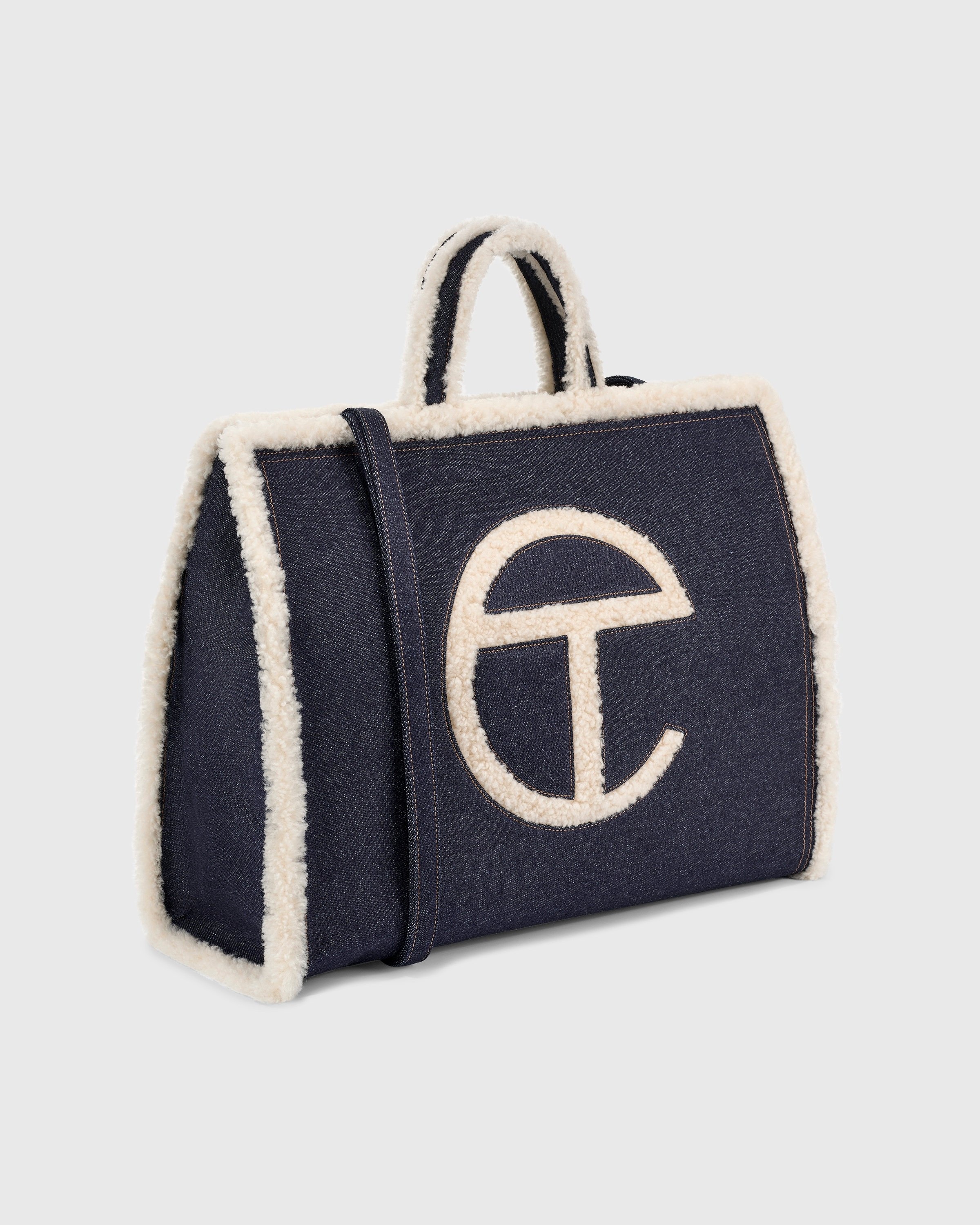 Telfar Shopping Bag blue 