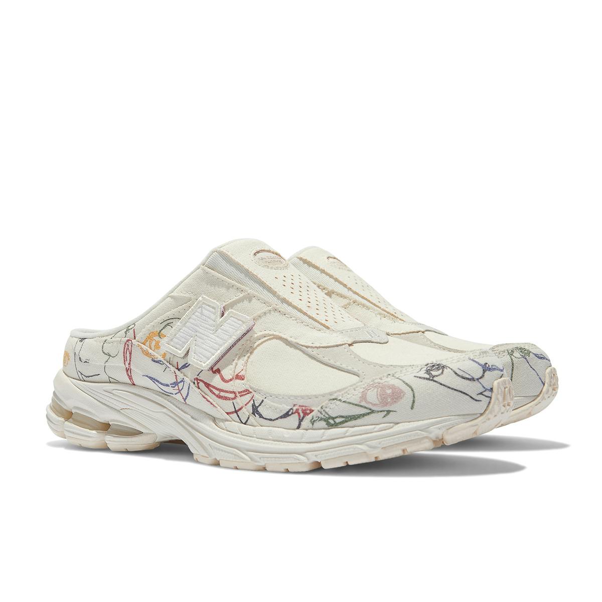 bryant-giles-new-balance-2002r-12