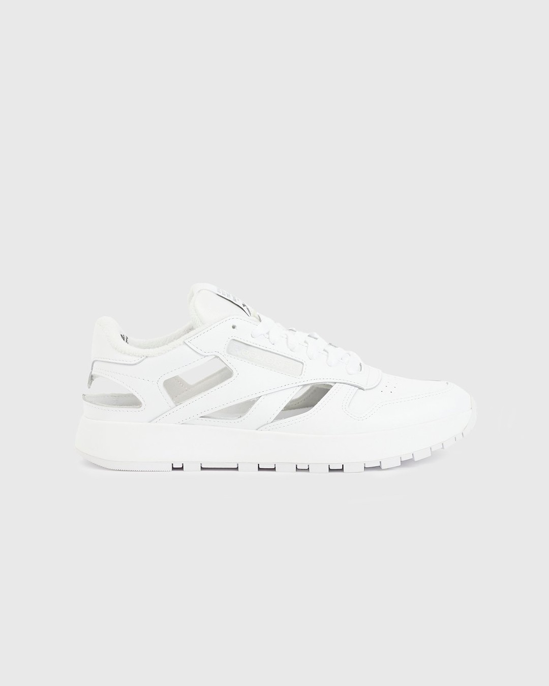 Maison Margiela x Reebok – Classic Leather Tabi Low White - Low Top Sneakers - White - Image 1