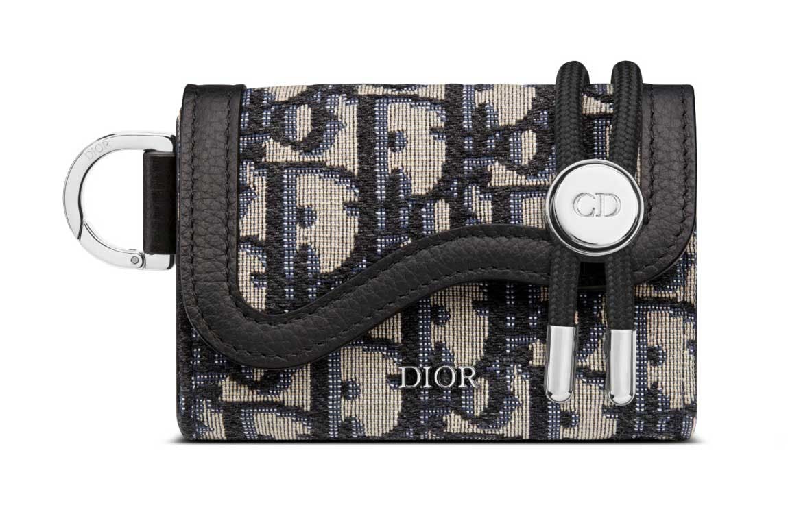dior-fall-winter-2022-mens-collection-campaign-bags-sneakers-shoes- (7)