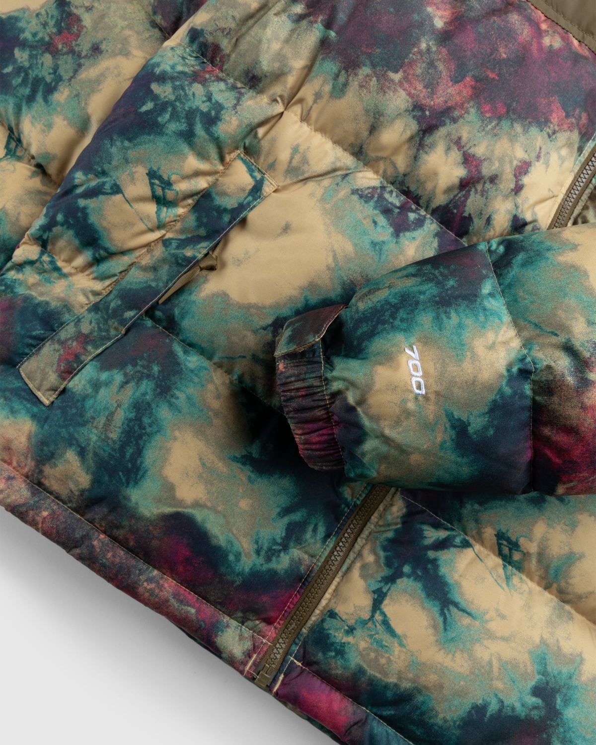 The North Face – Printed 1996 Retro Nuptse Jacket Antelope Tan/Ice Dye Print - Outerwear - Multi - Image 6