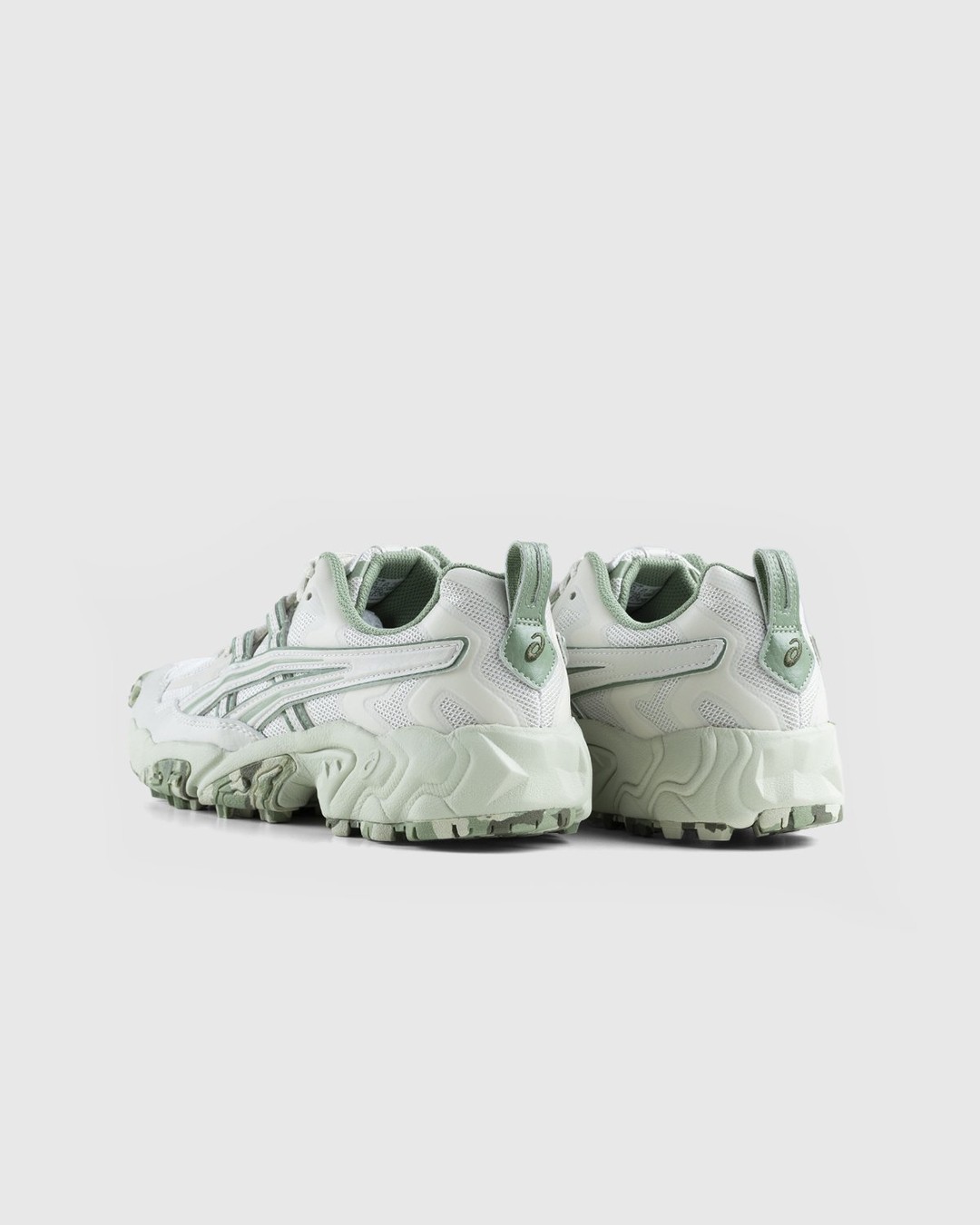 asics – Gel Nandi Smoke Grey Swamp Green - Sneakers - Grey - Image 4