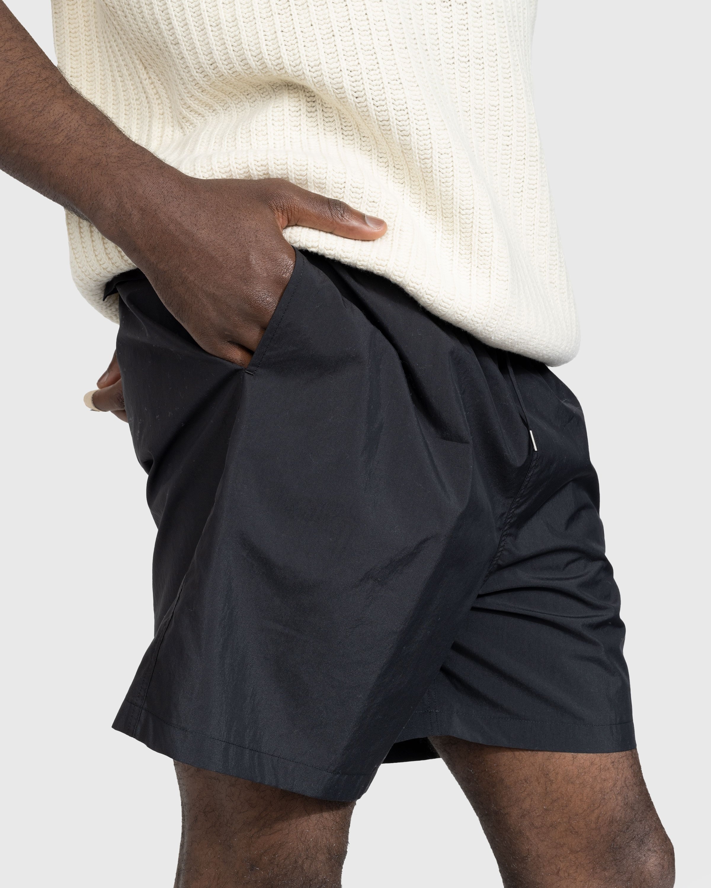 Auralee – Washed Cotton Nylon Weather Easy Shorts Black
