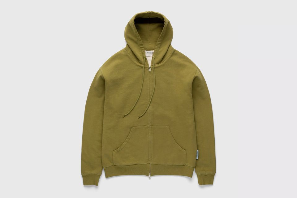 The Best Blank Hoodies in the Streetwear World