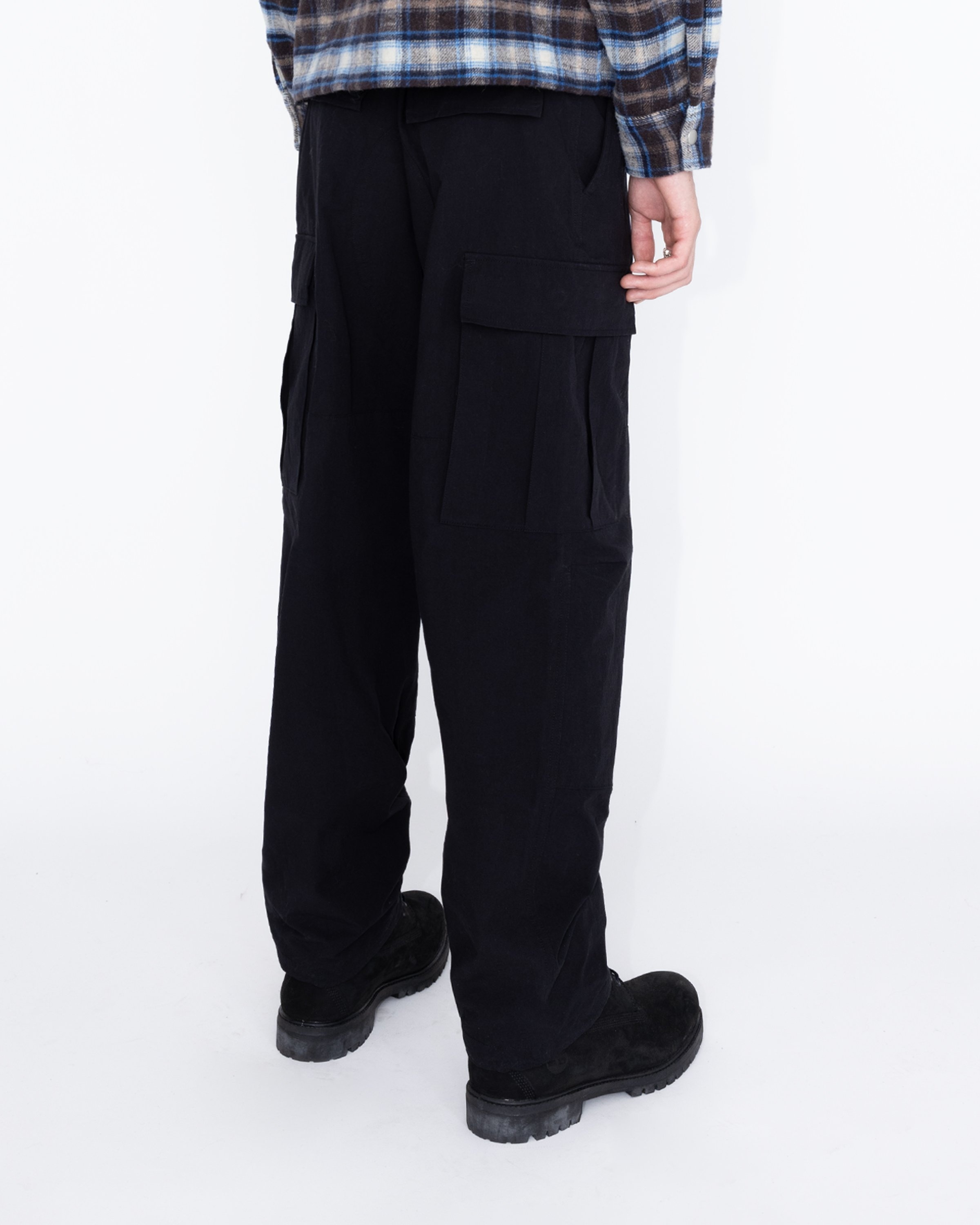 Highsnobiety HS05 – Re-Inforced Nylon Cargo Trouser Black - Pants - Black - Image 4