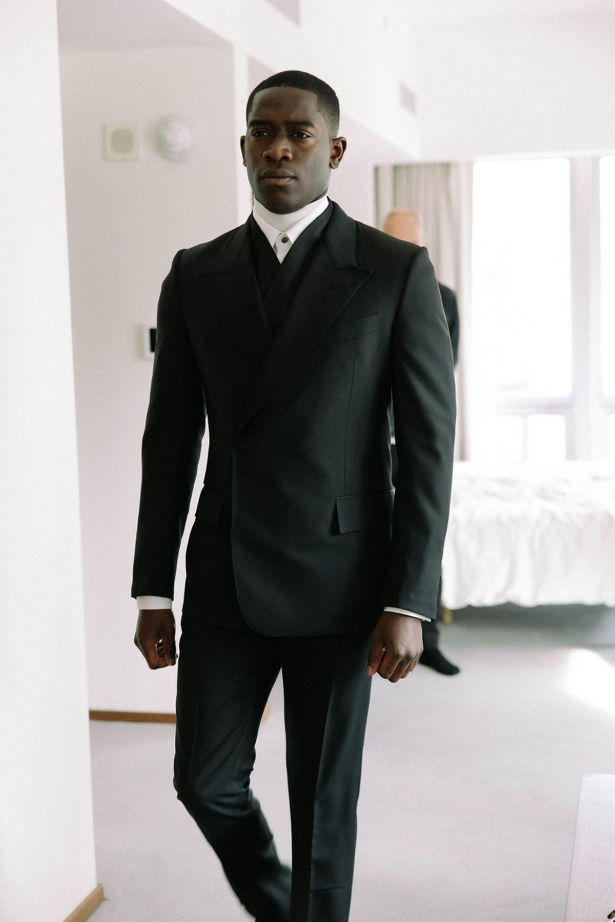Damson Idris's Met Gala 2022 Dunhill Outfit Honors Sidney Poitier