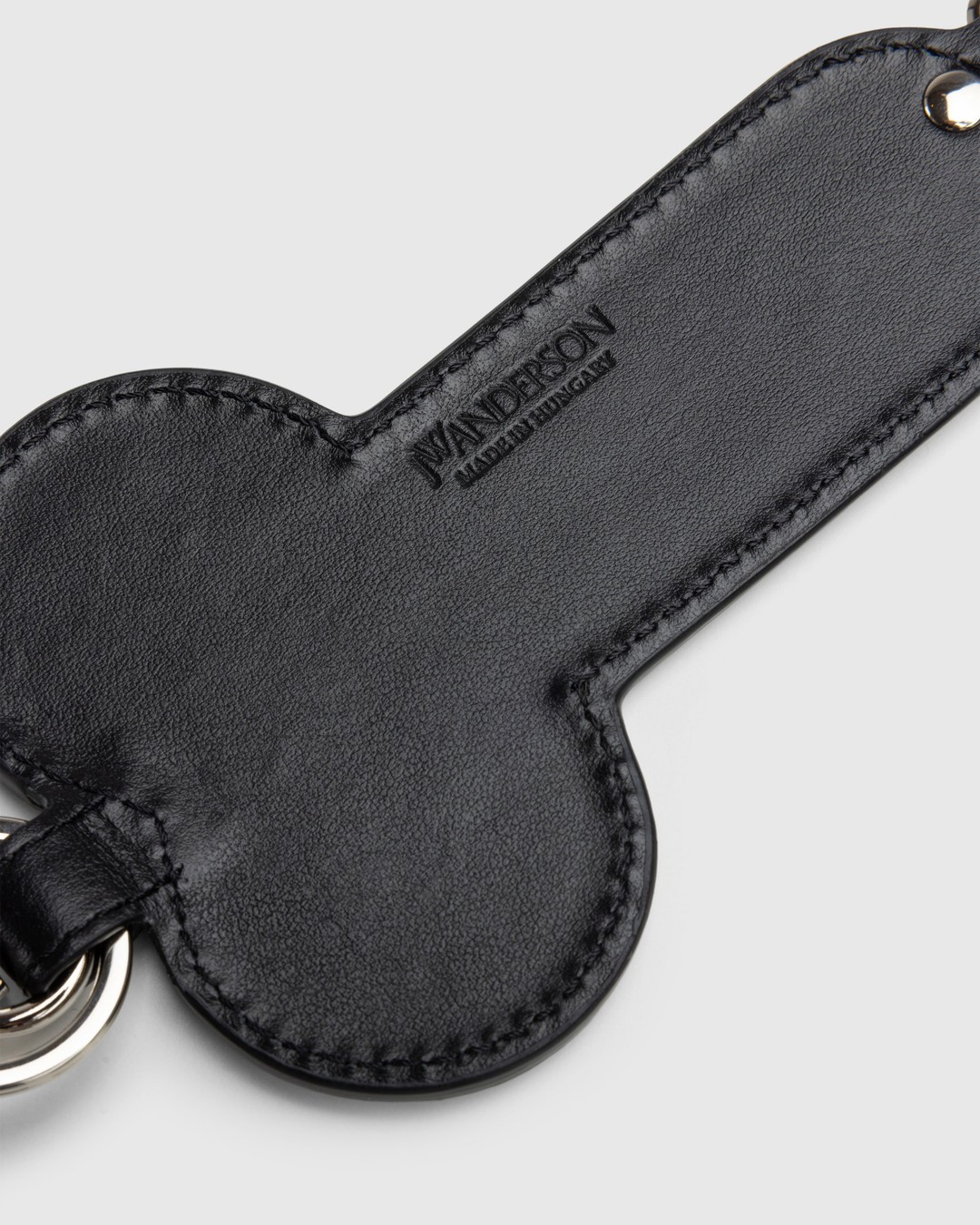 J.W. Anderson – Punk Penis Keyring Black - Keychains - Black - Image 4