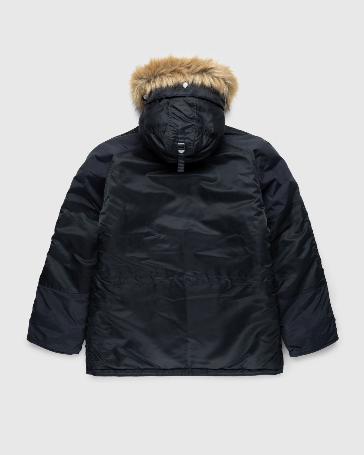 Alpha Industries x Highsnobiety – N3B Parka Midnight Black