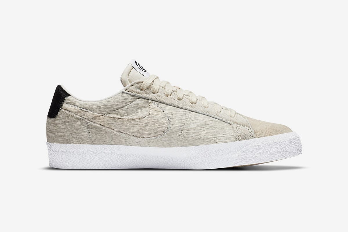 medicom-toy-nike-sb-blazer-low-sample-02