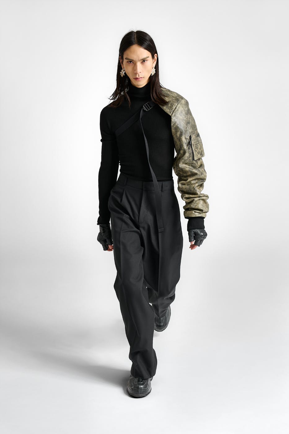 032c-fw23 (16)