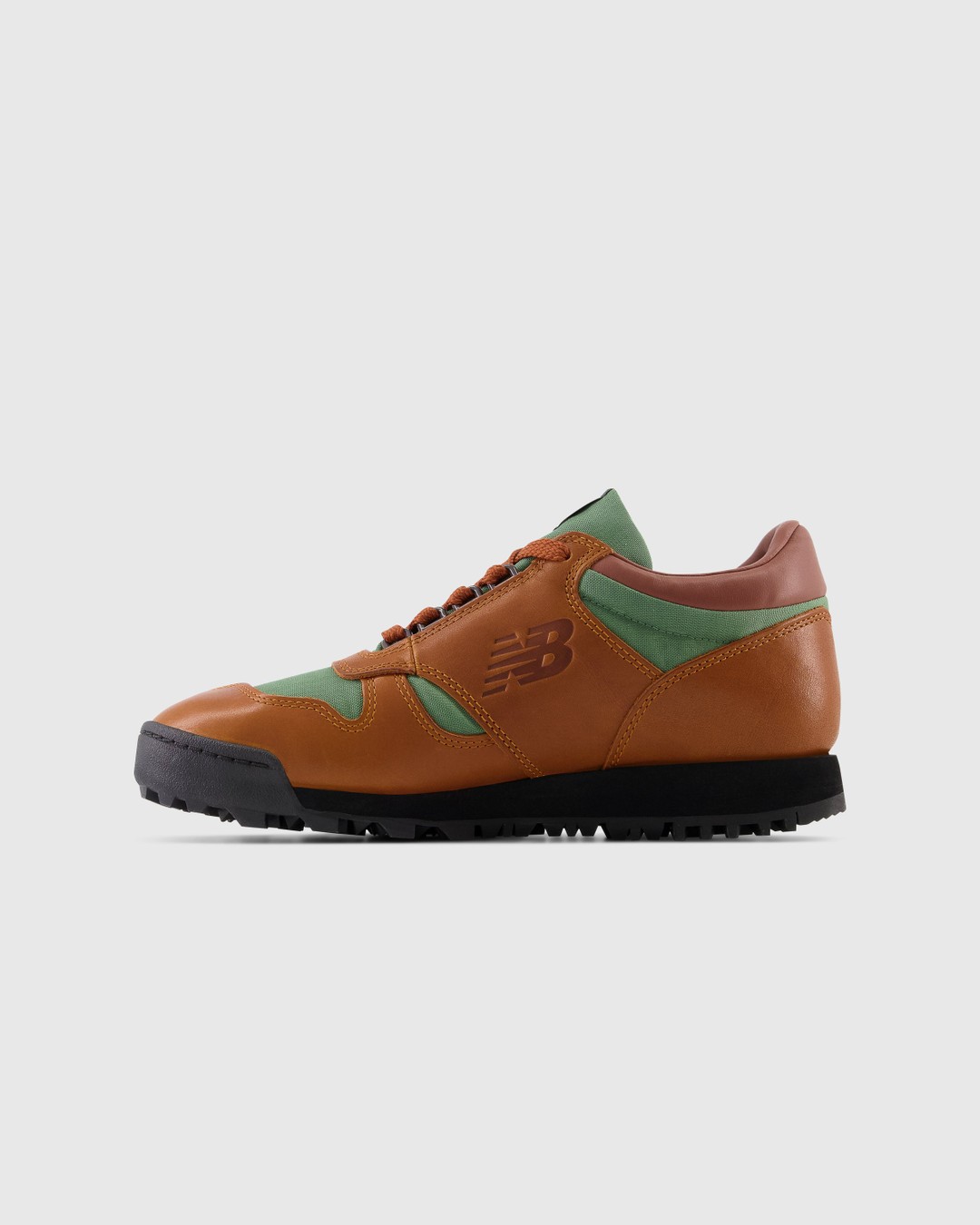 New Balance – UALGSBB Rainier Brown - Sneakers - Brown - Image 2