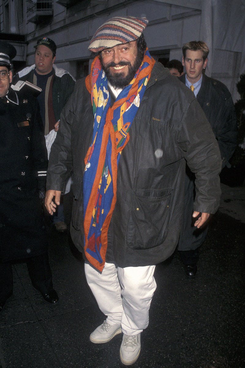 luciano-pavarotti-was-the-big-man-with-big-fits-01