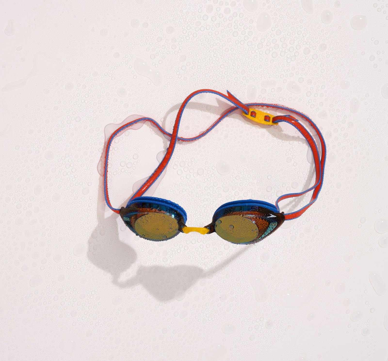 best-swimming-accessories-2023-08