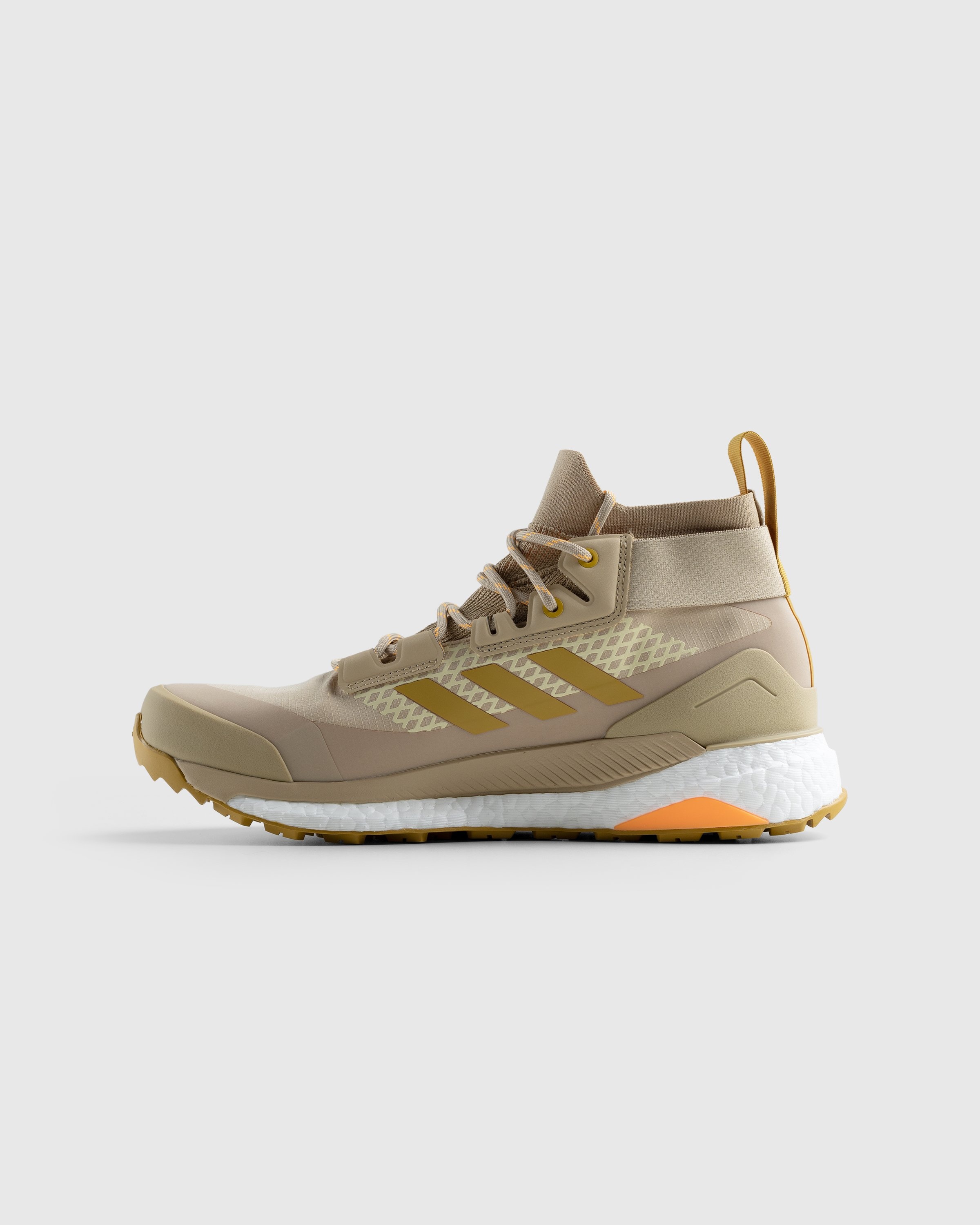 Adidas – Terrex Free Hiker Gore-Tex Beige/Gold - High Top Sneakers - Brown - Image 2