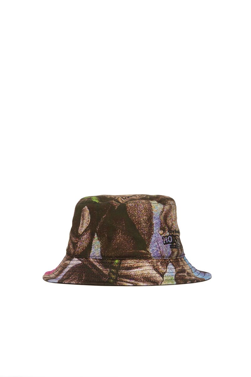 8acne-studios-monster-in-my-pocket-capsule