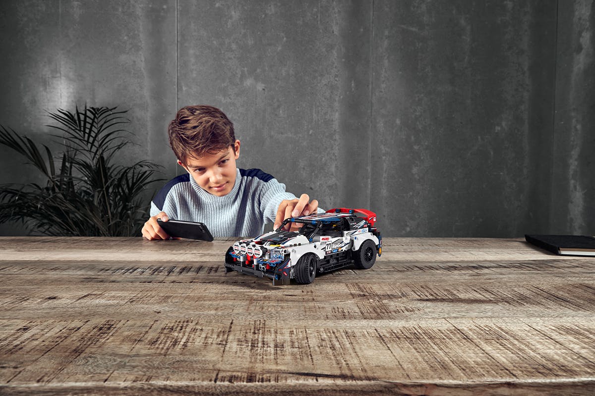 LEGO Reveals Remote-Controlled Top Gear Rally Car