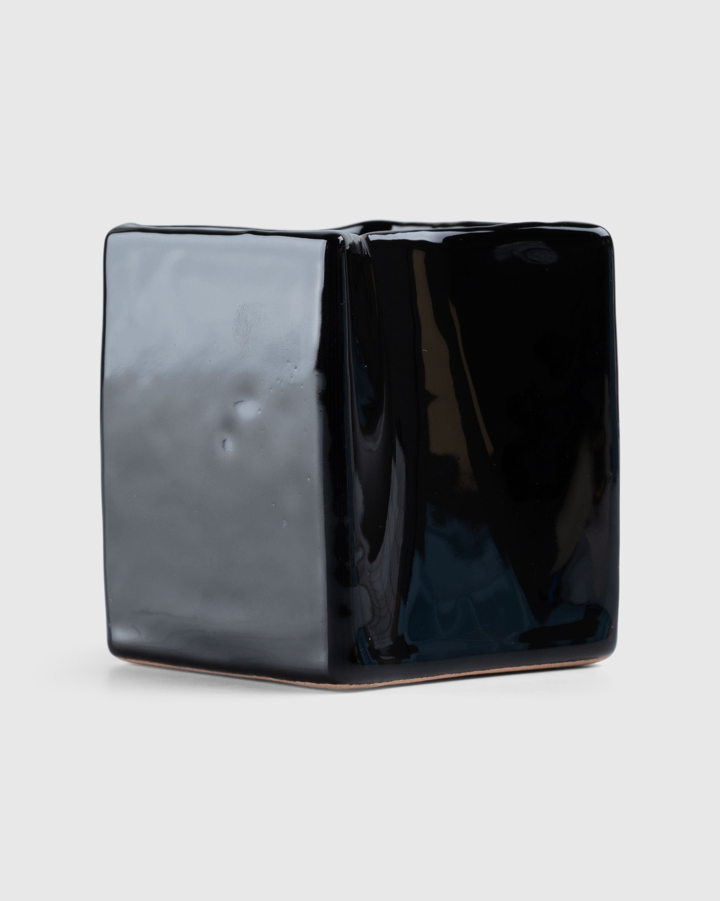 Zordan Generazione – Oliver & Emily Mug Black - Ceramics - Black - Image 1