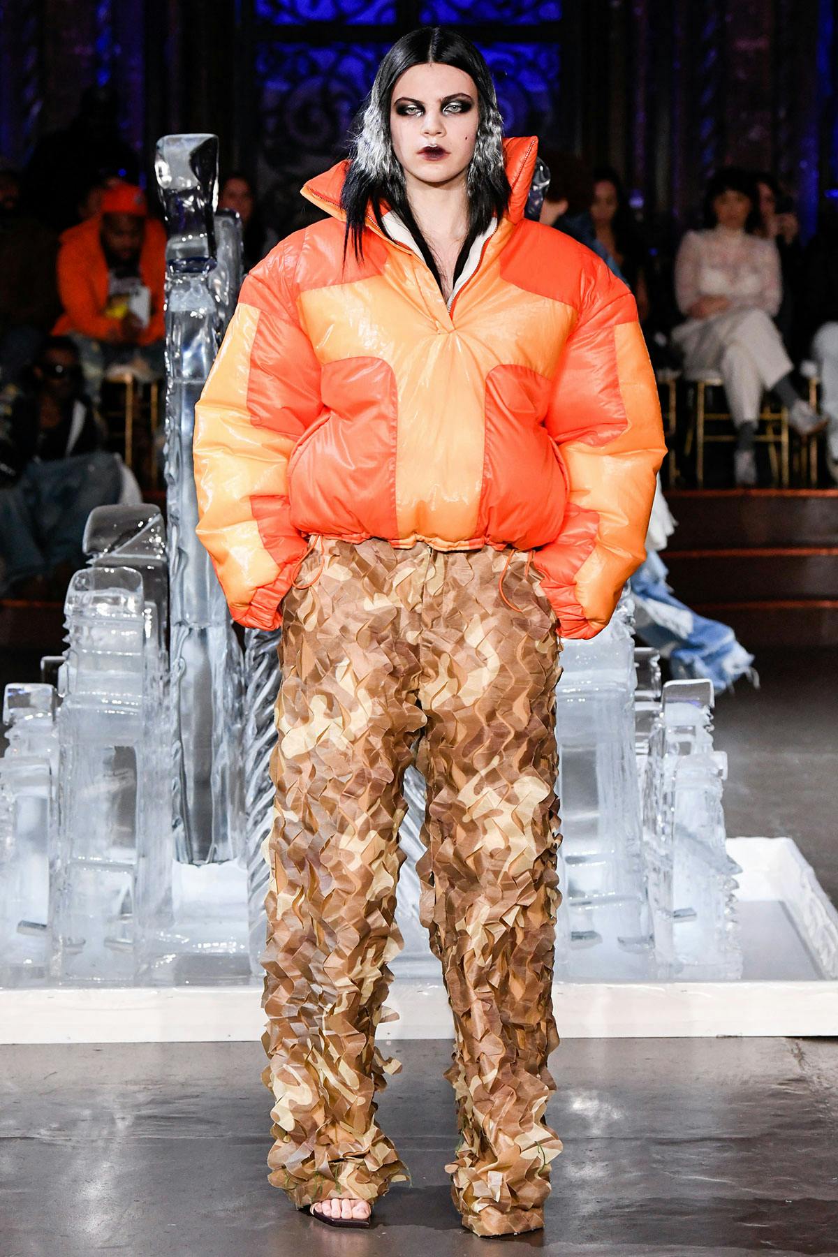 Who-decides-war-fw23-show-6