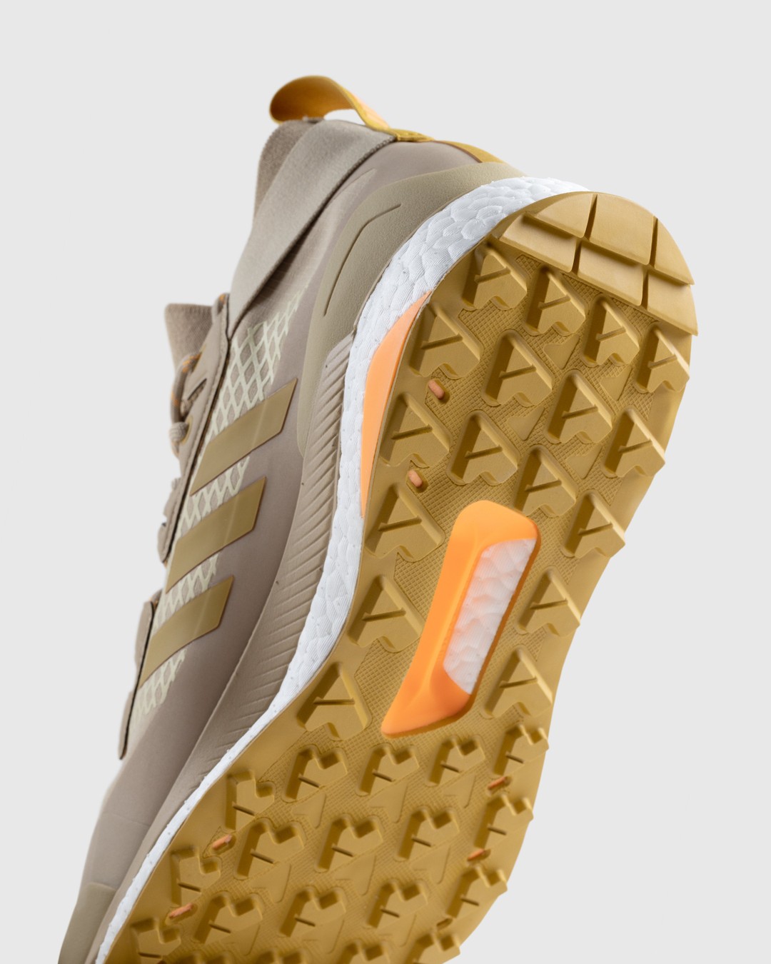 Adidas – Terrex Free Hiker Gore-Tex Beige/Gold - High Top Sneakers - Brown - Image 6