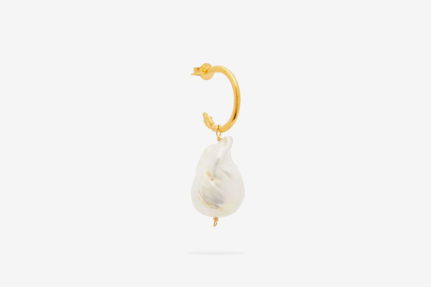 The Lion and the Baroque pearl single earring