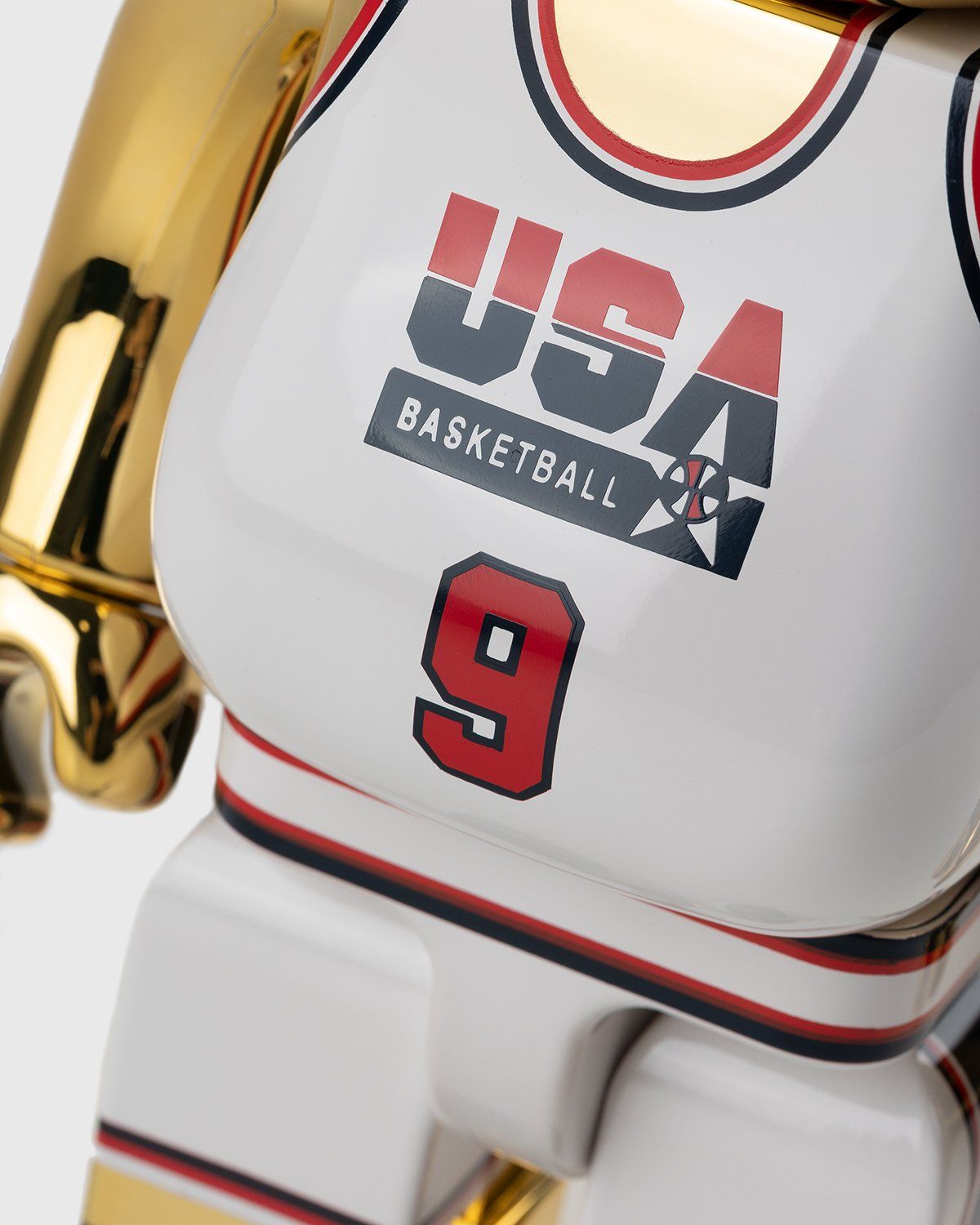 Bearbrick Michael Jordan 1992 Team USA (Dream Team) 1000% Gold Chrome