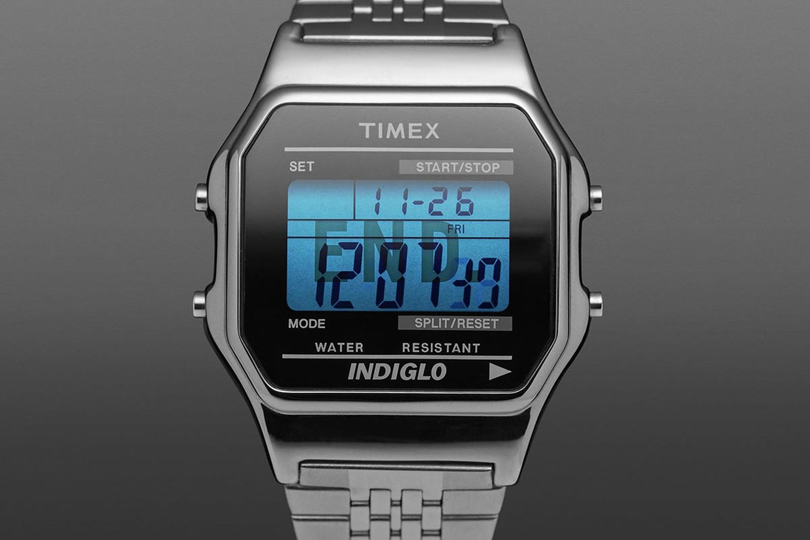 timex-end_0001_TW2V33600_launches_hero_landscape_3