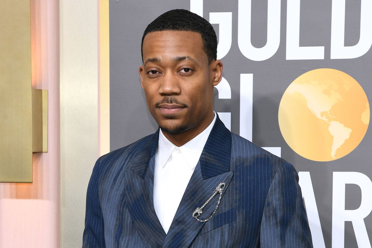 best-dressed-golden-globes-2023-celebrity-outfits-feat-1