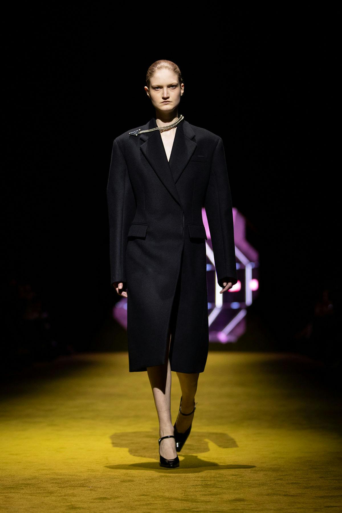 prada-fw22-collection-03