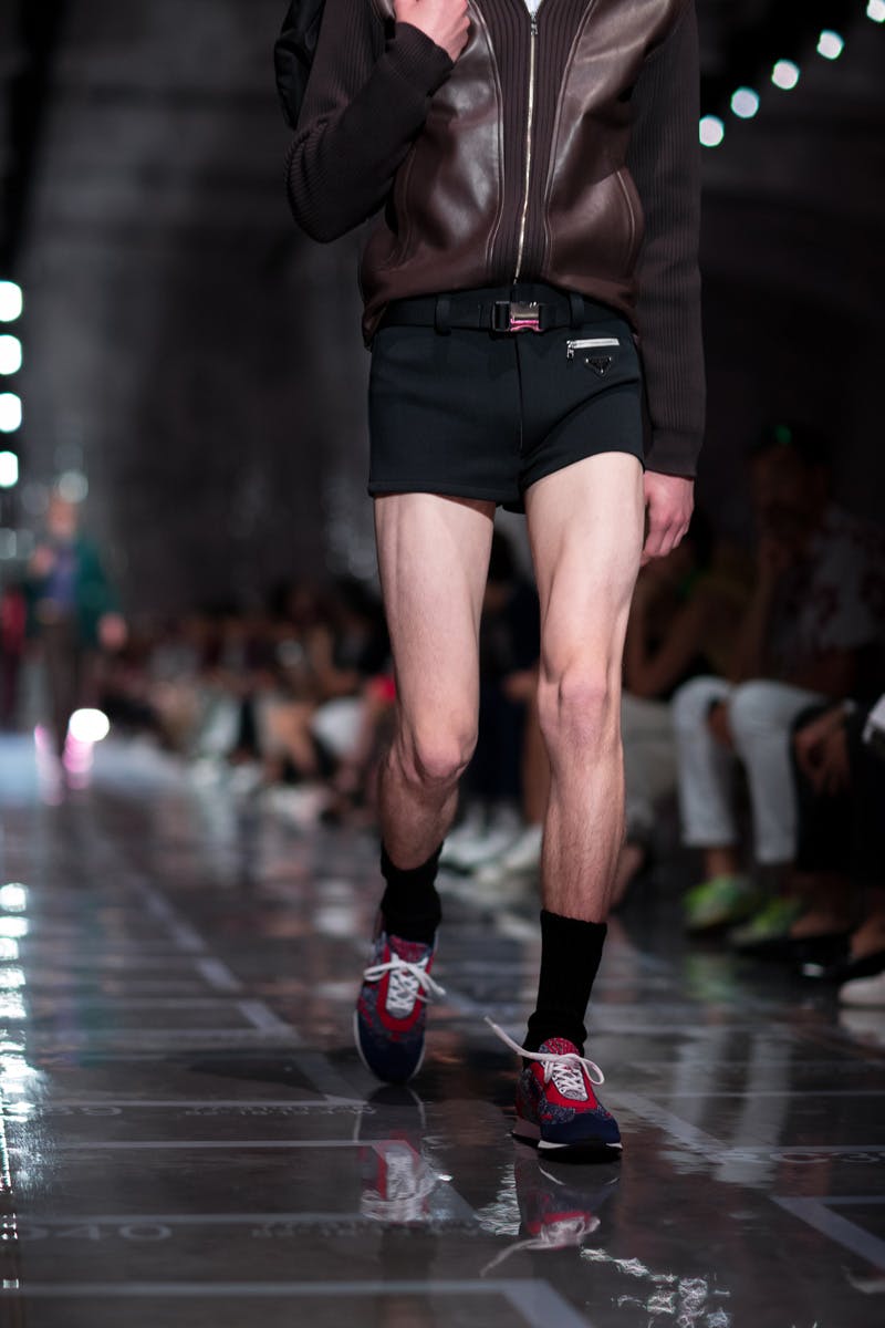 prada ss19 show milan fashion week ss19 runway