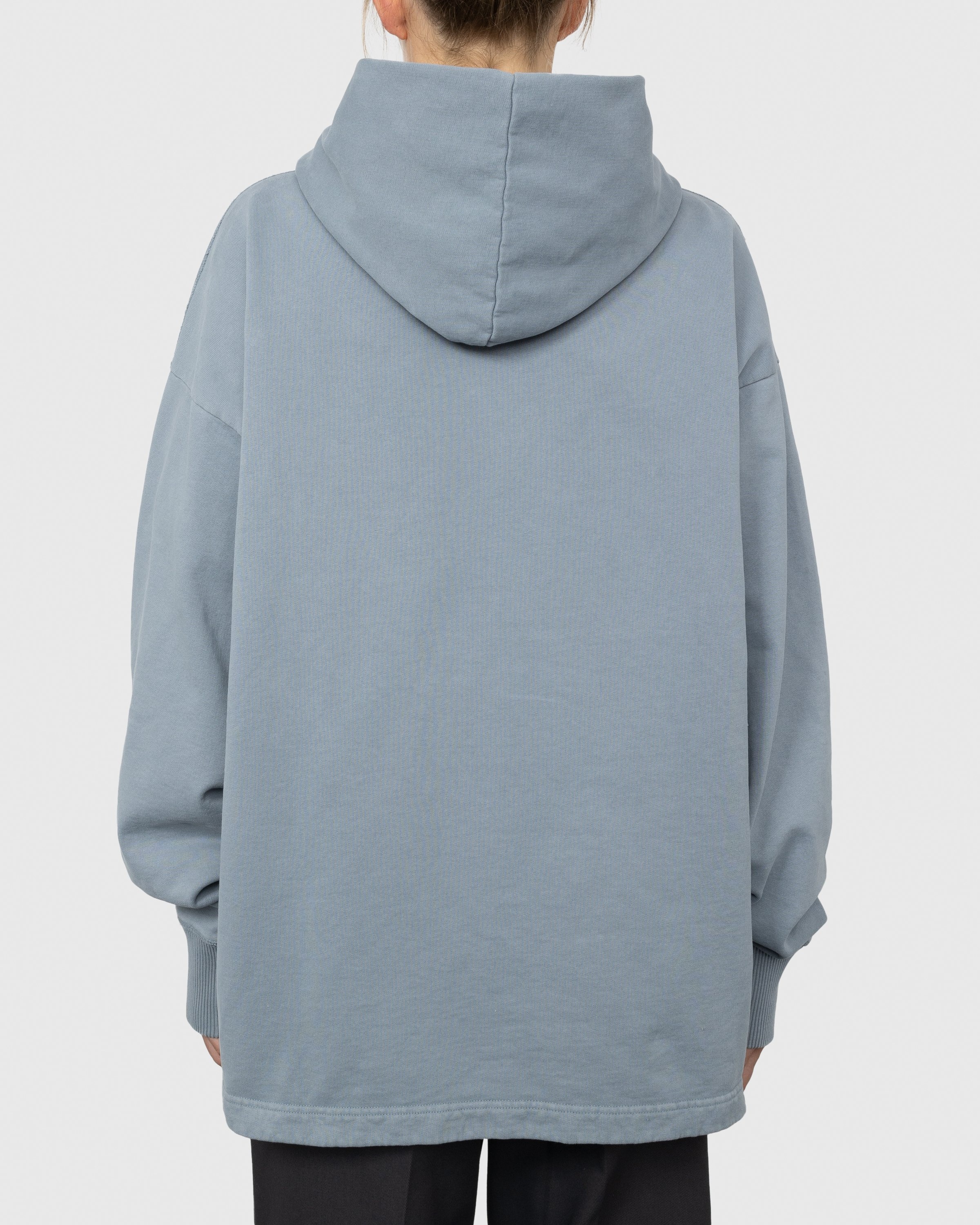 Acne Studios – Organic Cotton Logo Hoodie Steel Grey - Sweats - Grey - Image 4