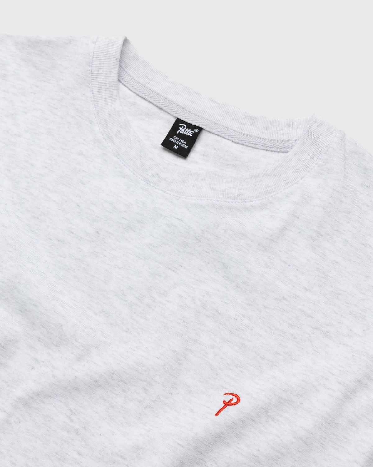 Patta – Basic Script P T-Shirt Grey - T-Shirts - Grey - Image 4