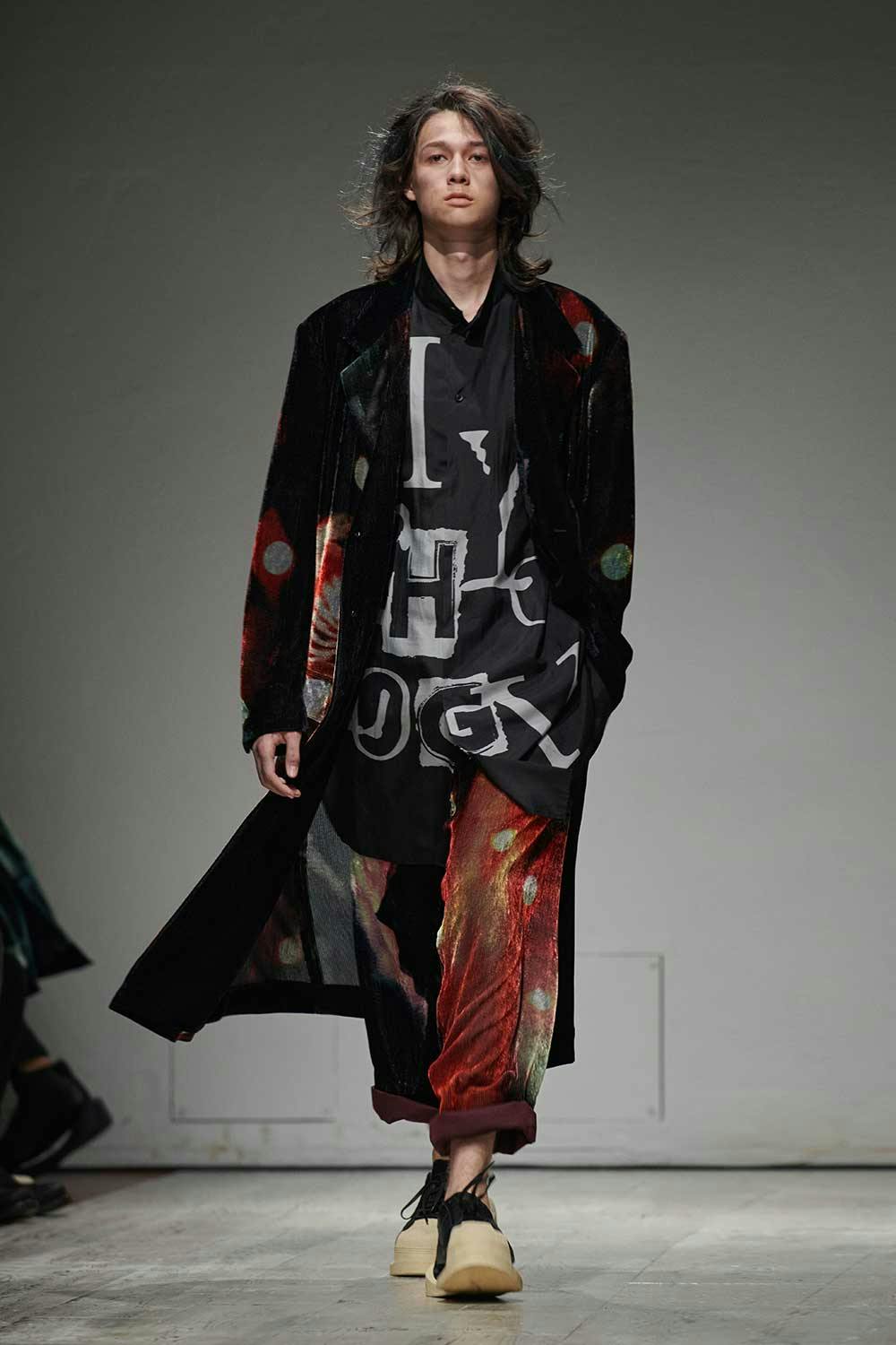 De volgende Meyella ziel Yohji Yamamoto x adidas Superstar SS23 Sneaker Collab, Runway