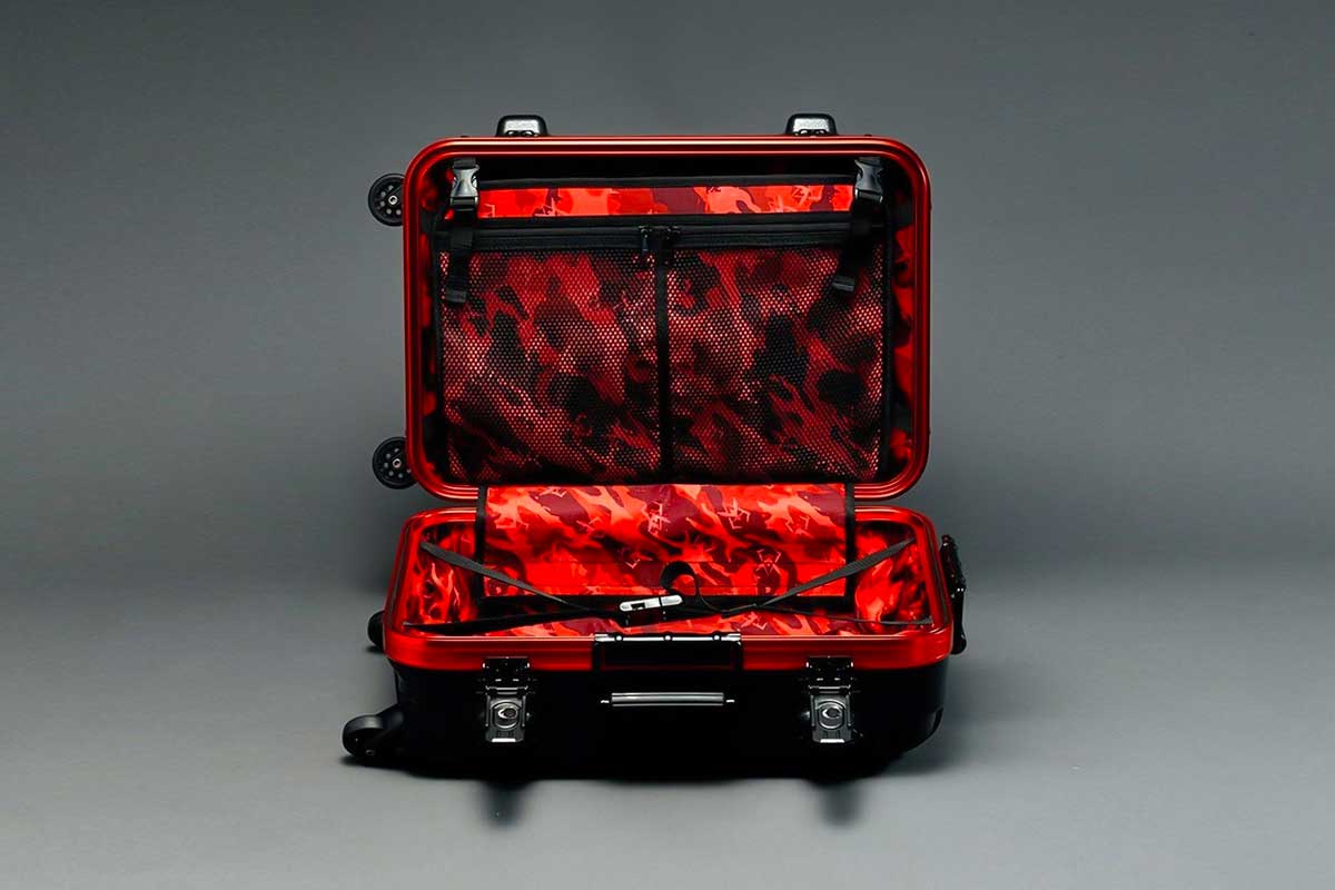 gundam-suitcase-8