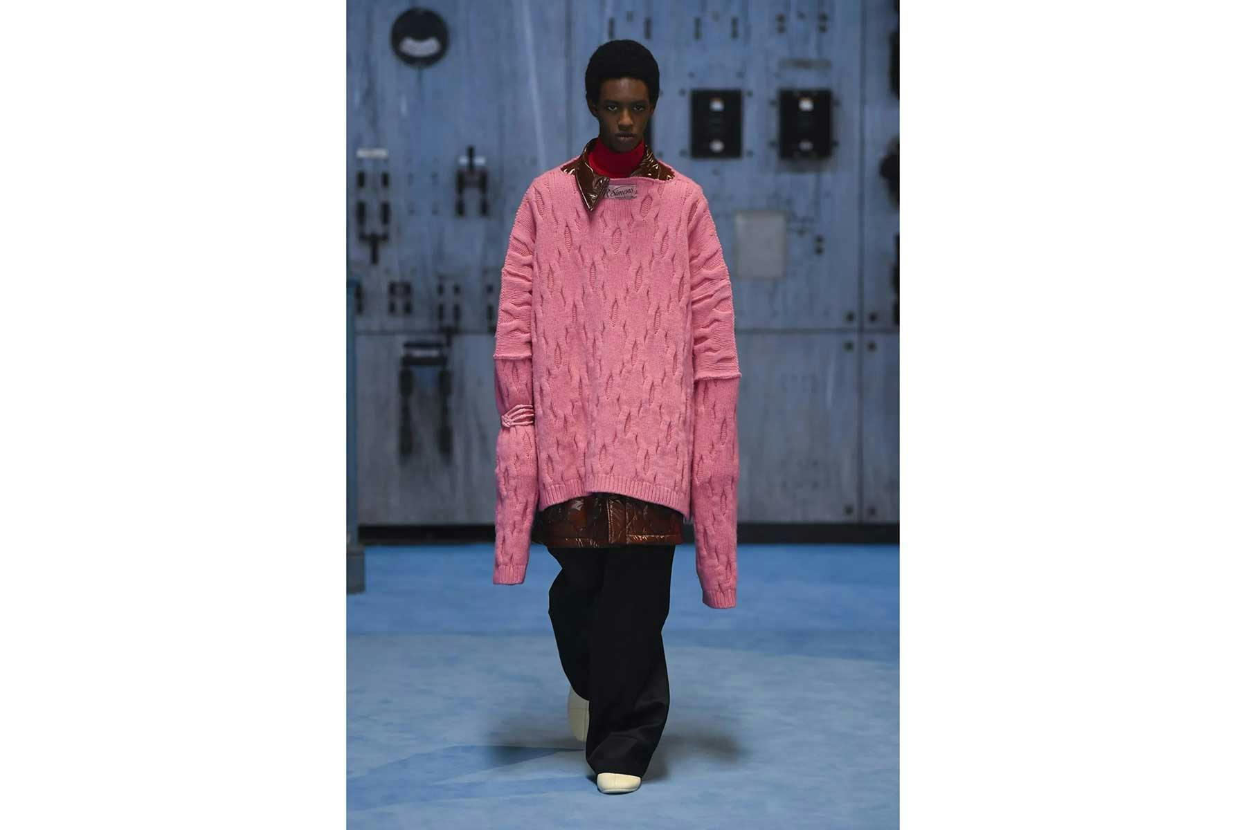 kyle-kuzma-pink-sweater-0