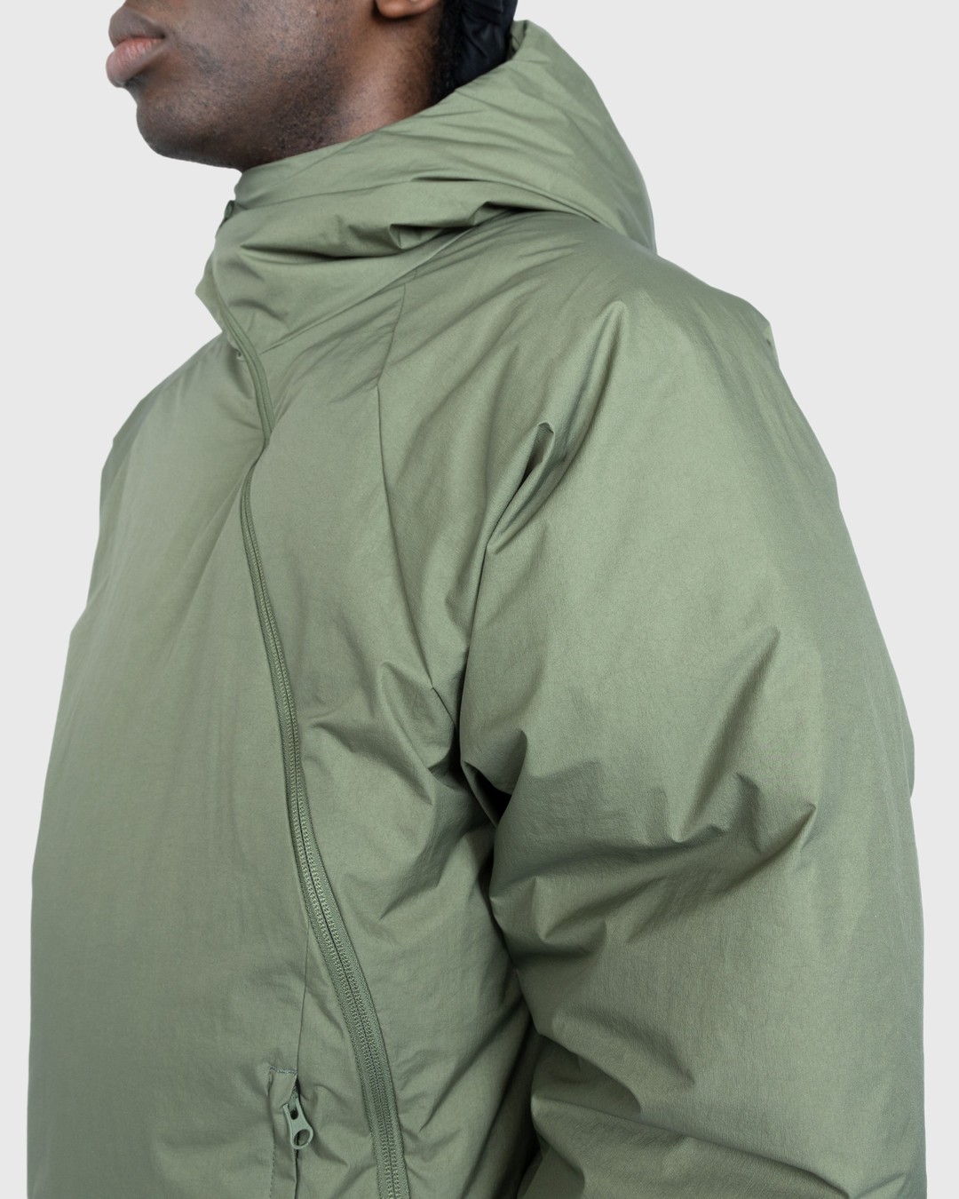 Post Archive Faction (PAF) – 5.0 Down Center Jacket Olive Green - Down Jackets - Green - Image 5