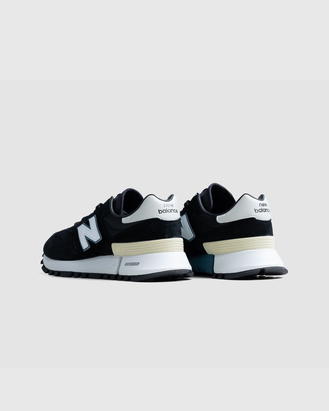 New Balance x Tokyo Design Studio Niobium – MS1300BG Black - Sneakers - Black - Image 3
