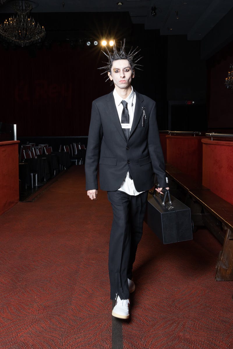 midnight-studios-shane-gonzales-season-0-1-runway (8)