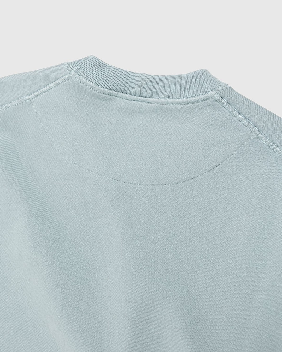 Stone Island – 63051 Garment-Dyed Cotton Fleece Crewneck Aqua - Sweats - Blue - Image 4