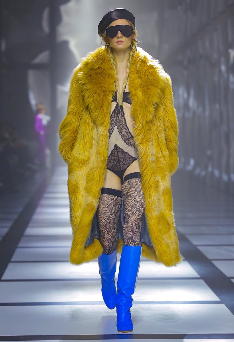 gucci-fw22-collection-runway-show-exquisite- (2)