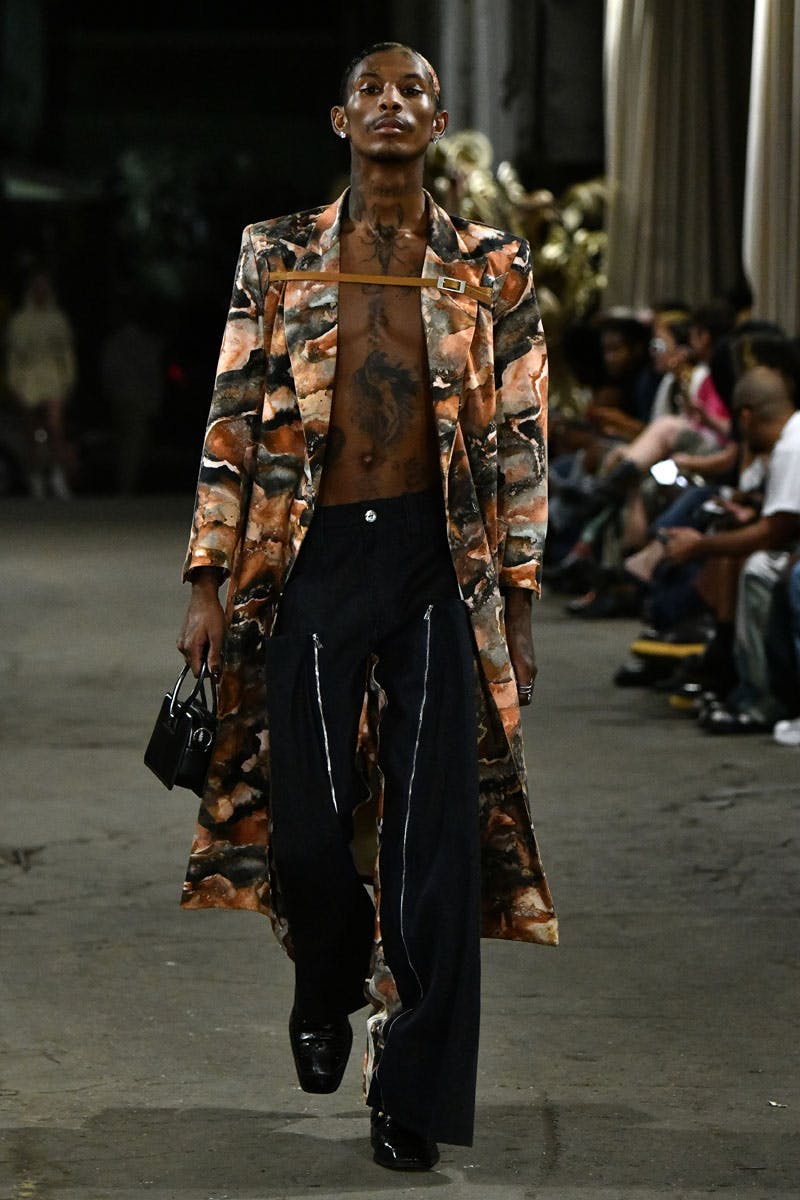 luar-ss22-collection-runway-dan-lecca-24