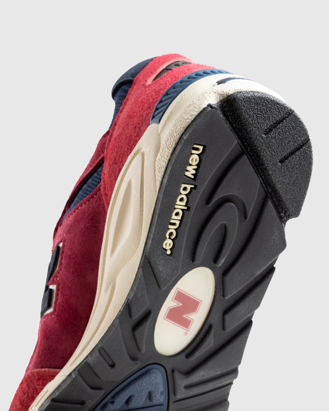 New Balance – M990AD2 Red | Highsnobiety Shop