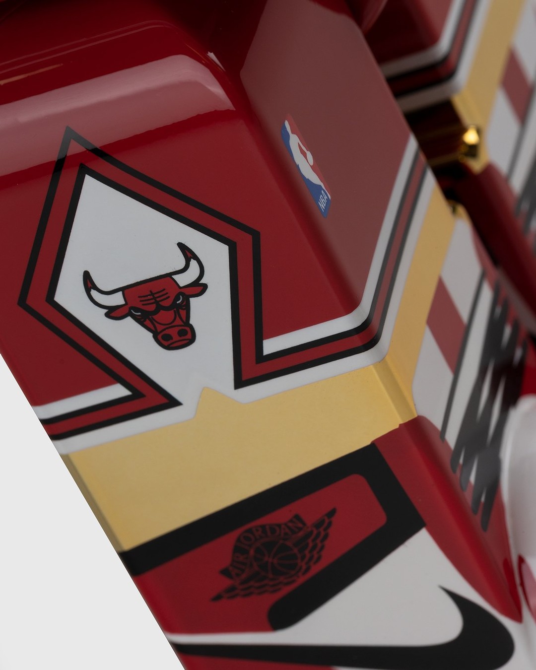 Medicom – BE@RBRICK Michael Jordan 1985 ROOKIE JERSEY 1000% Red - Art & Collectibles - Multi - Image 5