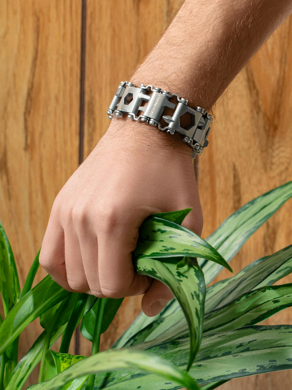 Bracelet: LEATHERMAN
